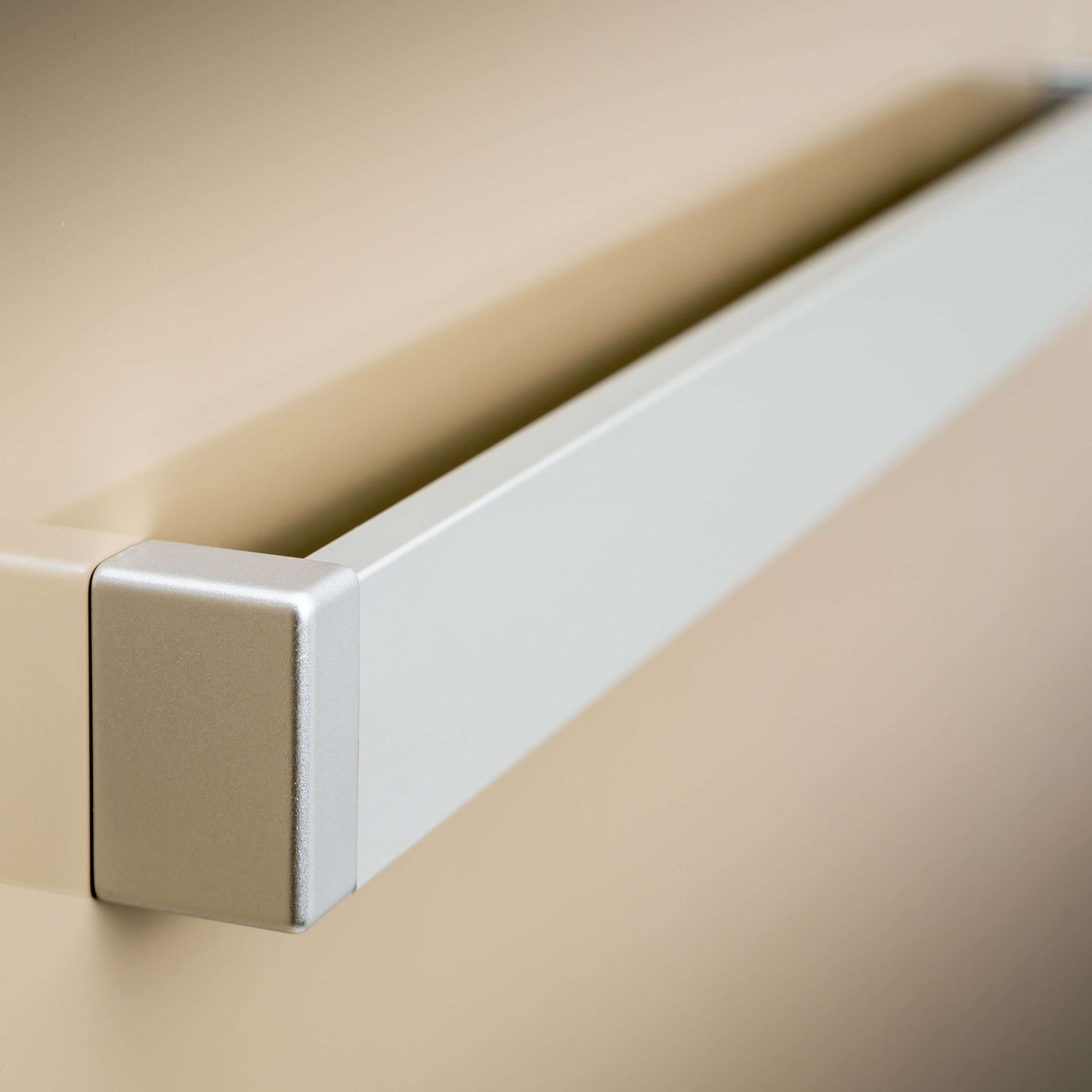 Magnetic Bar - Image 2